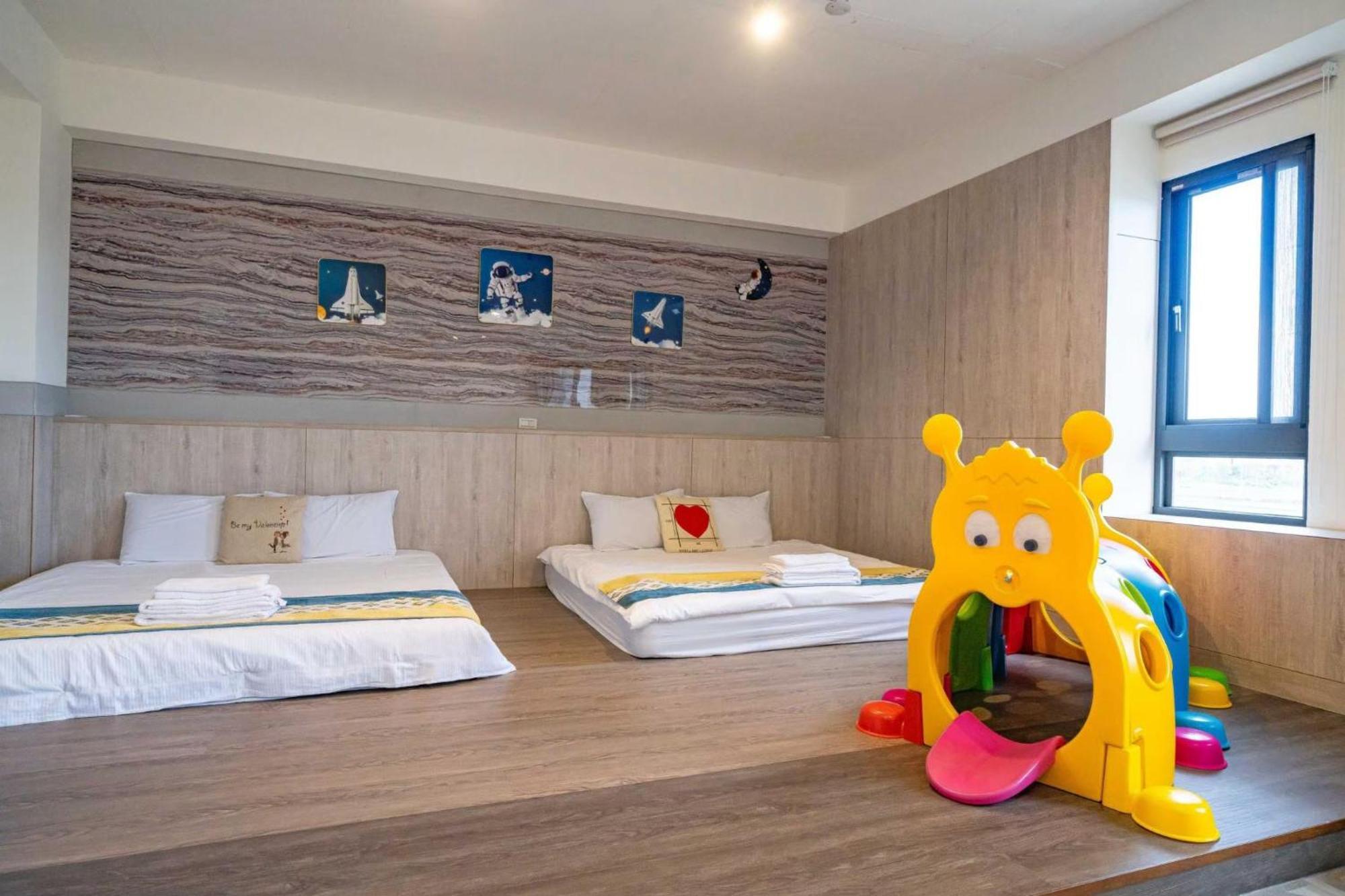 Namek Guesthouse Luodong Buitenkant foto